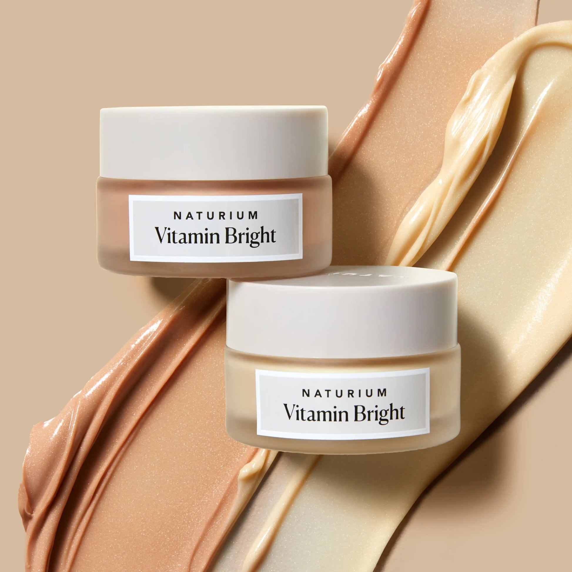 vitamin-bright-illuminating-eye-cream-g7 HR-vitaminbright_5215_revised_crop_358f212b-4c02-447b-a020-3fcecfbd39c5.webp