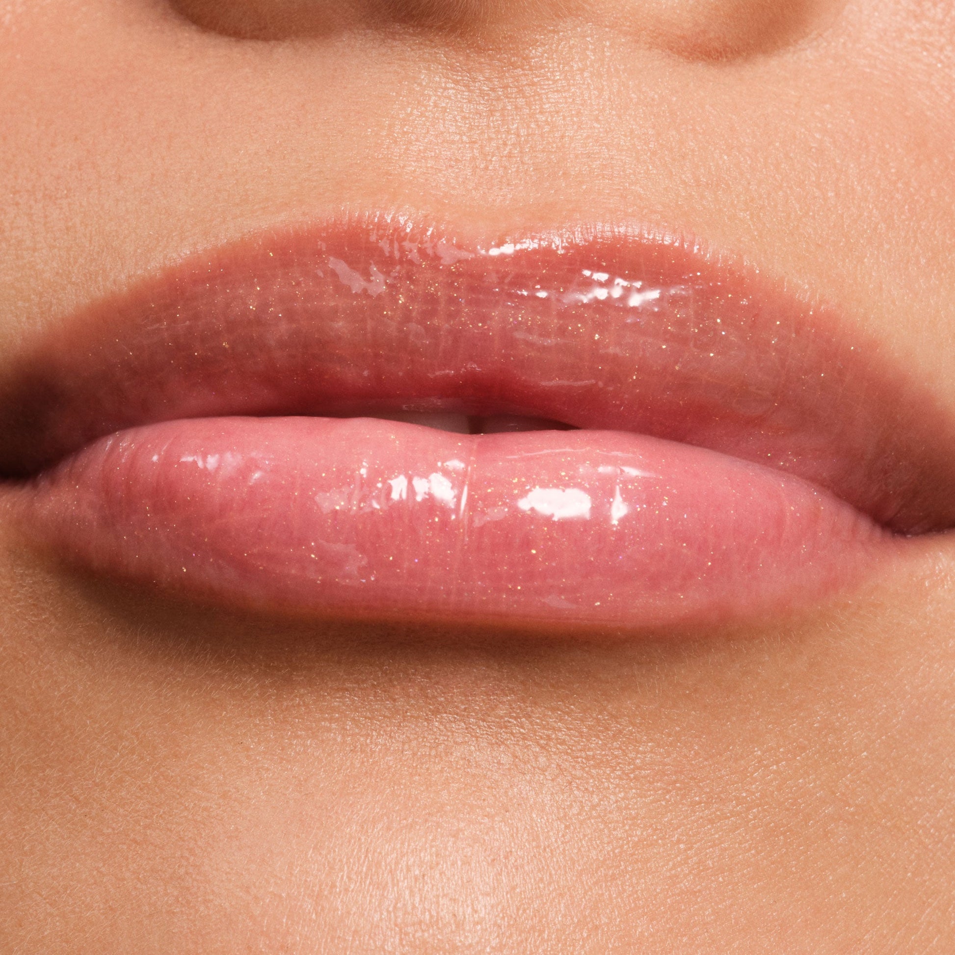 phyto-glow-lip-balm-shimmer-cosmic-d3 NATR-10134-Phyto-Glow-Lip-Hover-Cosmic.jpg
