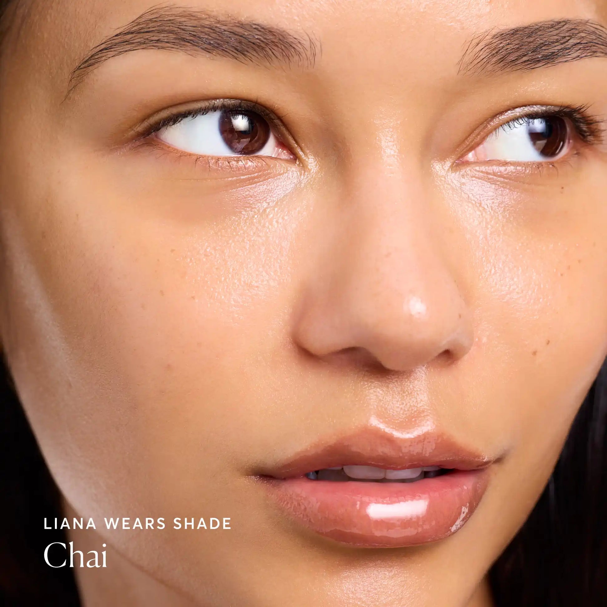 phyto-glow-lip-balm-chai-z9 NATR-60111-Alt-Images-Phyto-Glow-Lip-Balm-Chai-04.webp