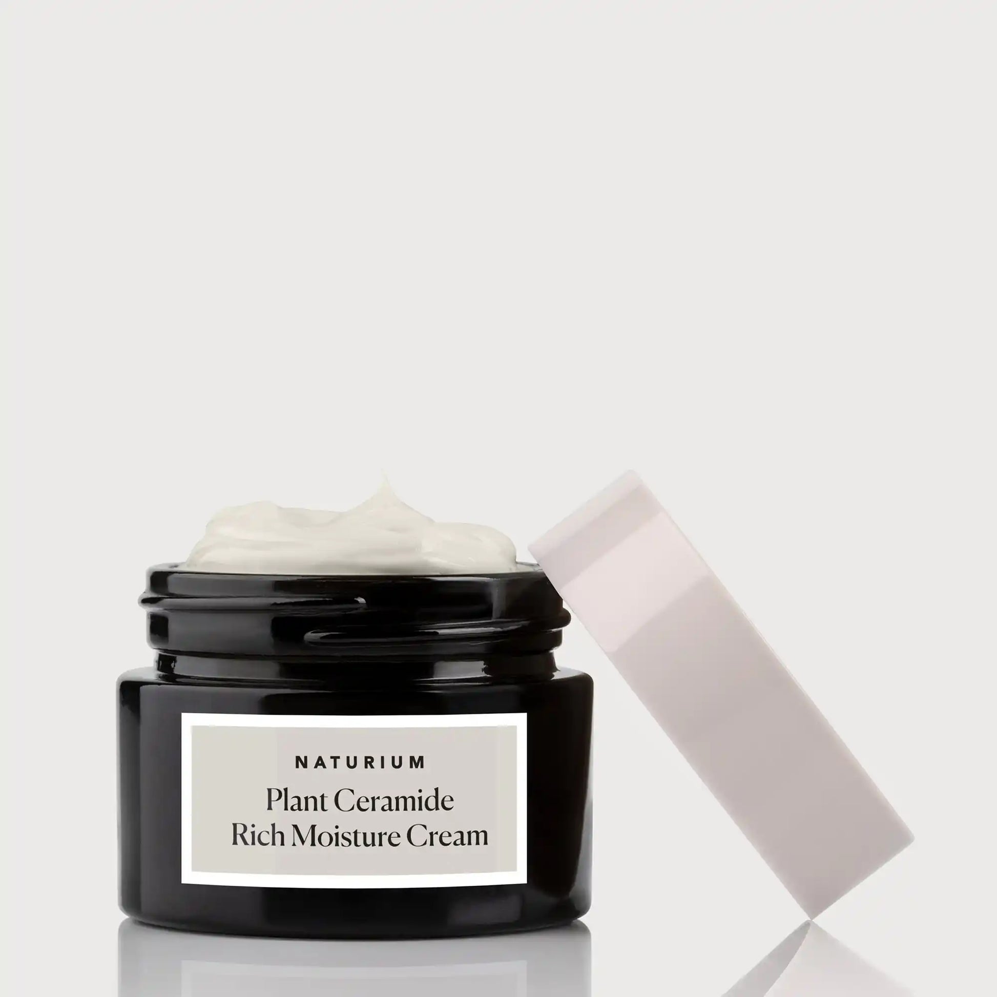plant-ceramide-rich-moisture-cream-y7 NATR_Catalog_PCRM-Cream-CapOff.webp